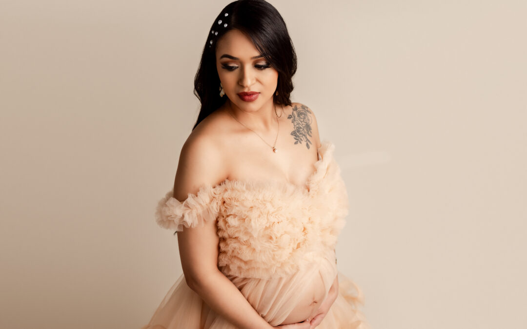 Scheduling Your Maternity Session